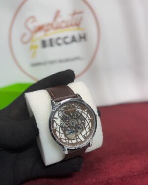 Keep moving leather watch